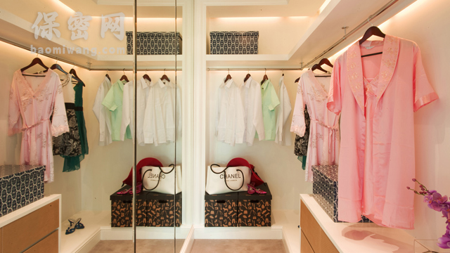 给自己一盏可以随身带走的安全感——女性隐私保护的“主动防偷拍”新选择：光隐盾